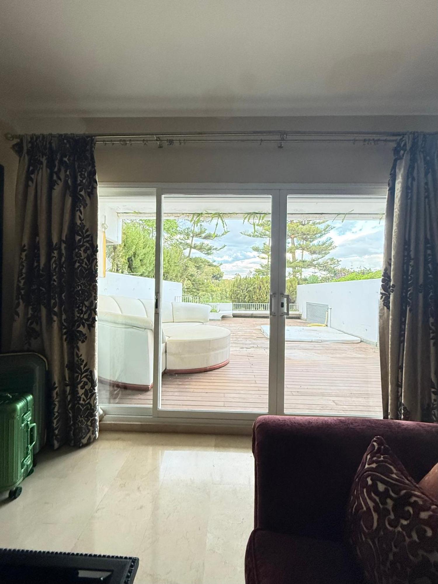 Apartemen Piso Exclusivo Con Vista Al Mar Marbella