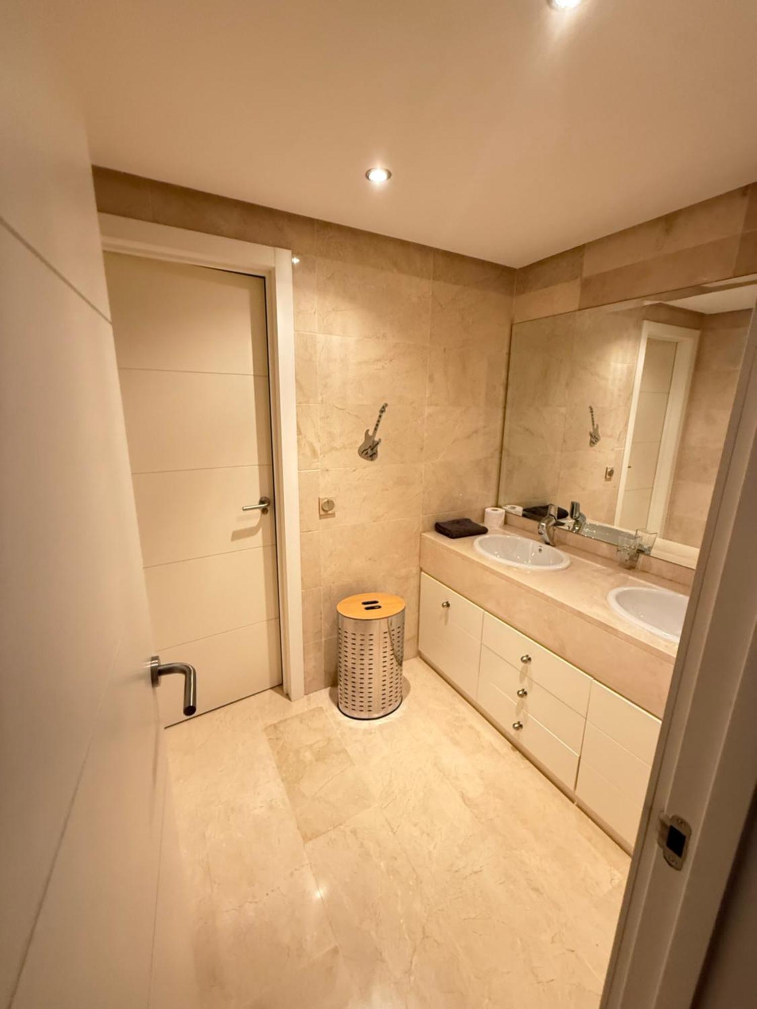 Apartemen Piso Exclusivo Con Vista Al Mar